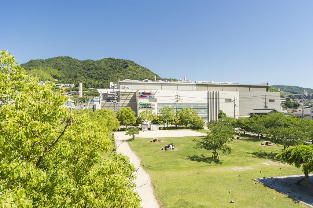 Hotel Hiroshima Sunplaza ภายนอก รูปภาพ
