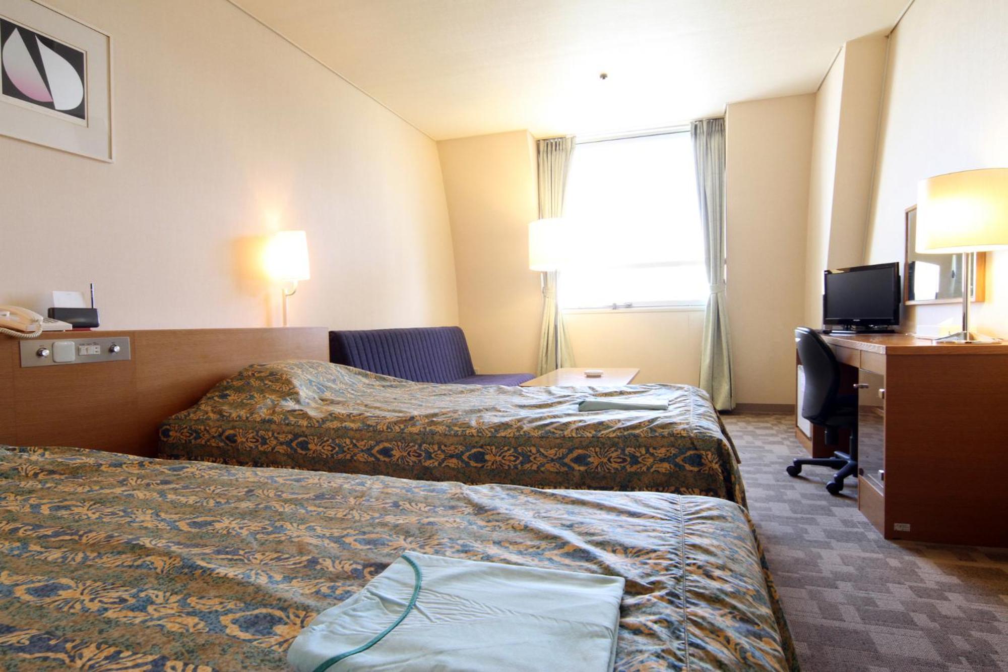 Hotel Hiroshima Sunplaza ภายนอก รูปภาพ