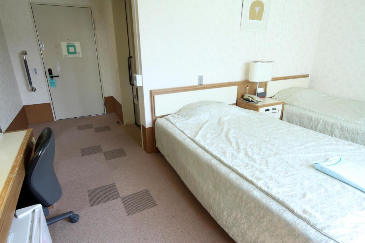 Hotel Hiroshima Sunplaza ภายนอก รูปภาพ