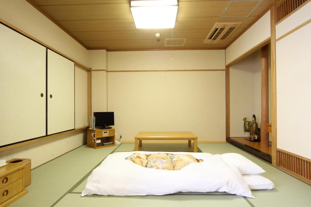 Hotel Hiroshima Sunplaza ภายนอก รูปภาพ