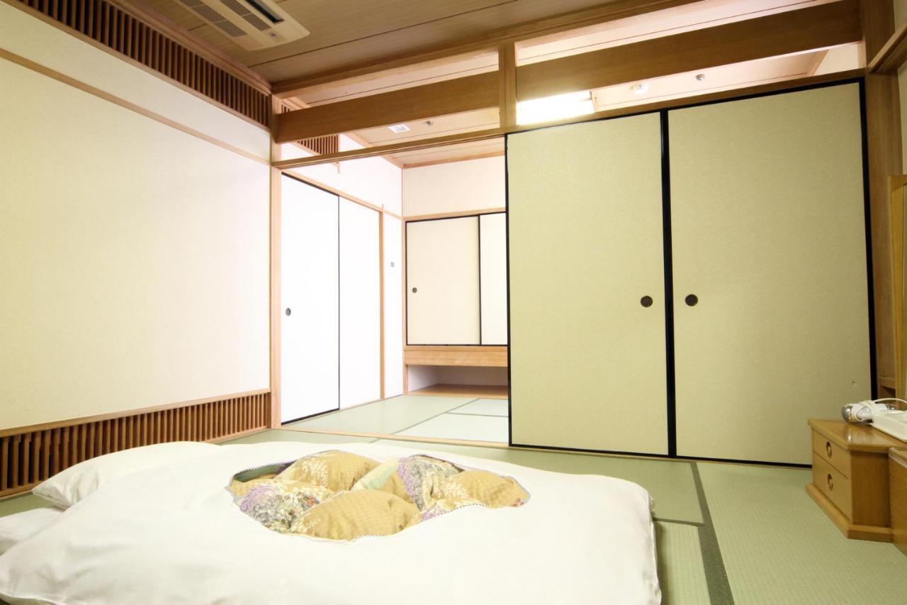 Hotel Hiroshima Sunplaza ภายนอก รูปภาพ